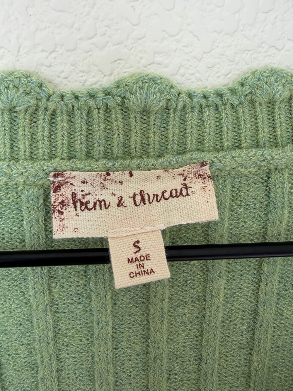 Hem & Thread Light Green Ribbed V-Neck Buttoned Knit Top - Picture 2 of 10